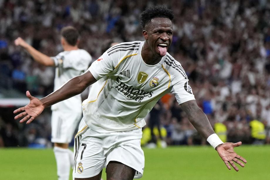 手创造反扑 手创造反扑